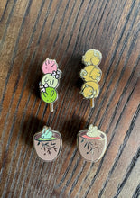 Load image into Gallery viewer, Enamel Pin - Mini Teabreak Pin