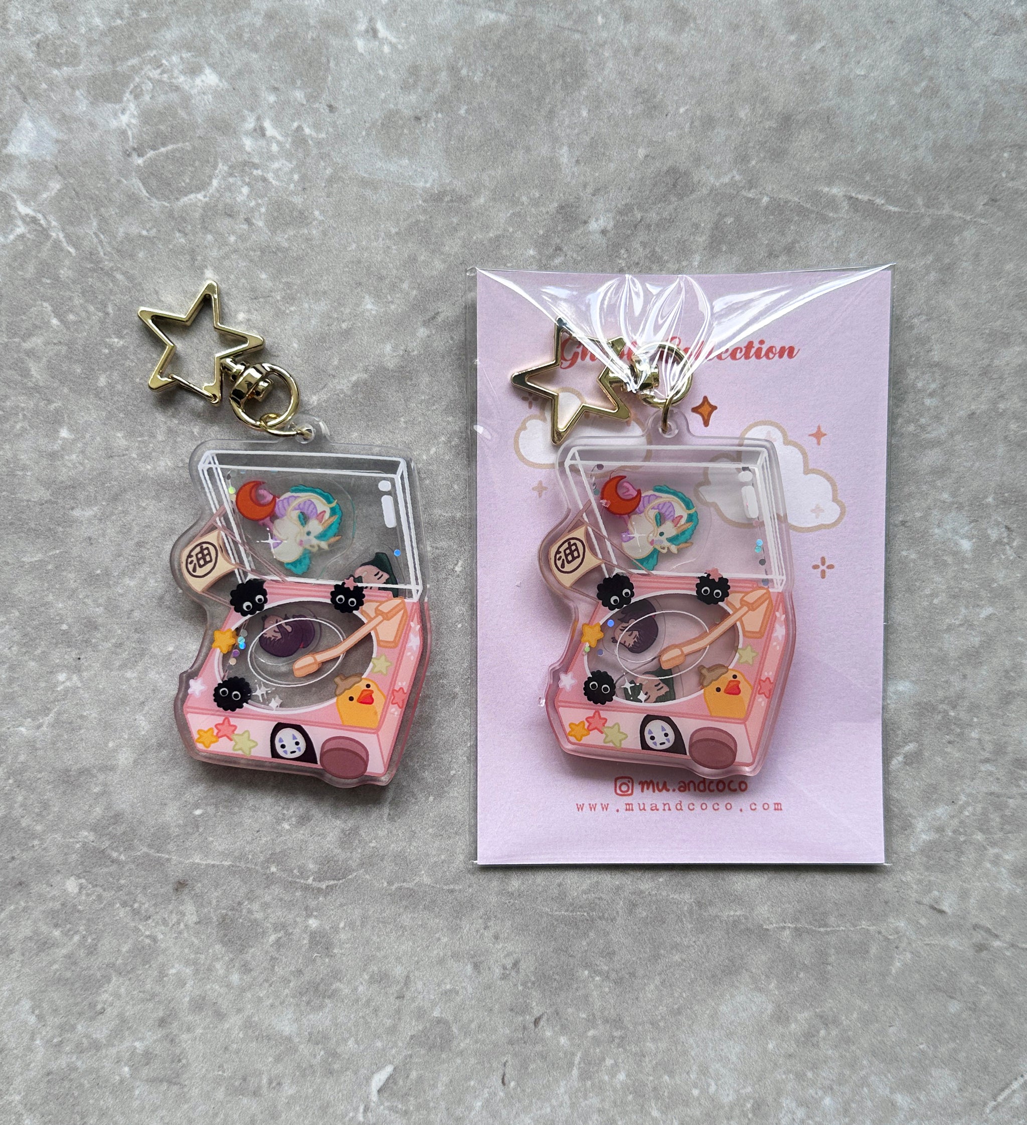 SPROUT MOLE Acrylic Keychain 苗モグラ Ghibli Shaker Charm - Spirited Away Turntable – mu.andcoco